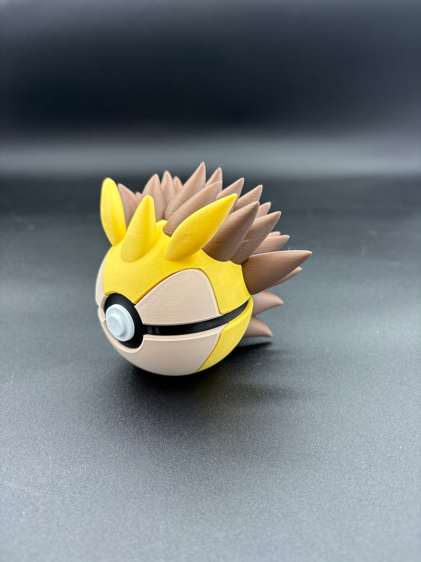 Sandslash Pokeball